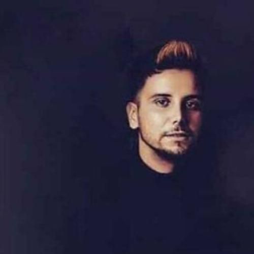 ارشاد تو سرگرمیت بازی با من شده ولی من تورو دوست دارم