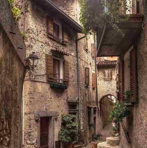  وقتی چشم قشنگ تو افتاد تو چشمای من با صدای بچه