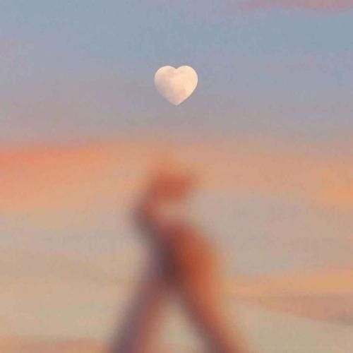 ستاره عقیلی الماس