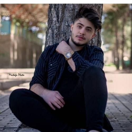 دانیار کورد فرمانده عشق