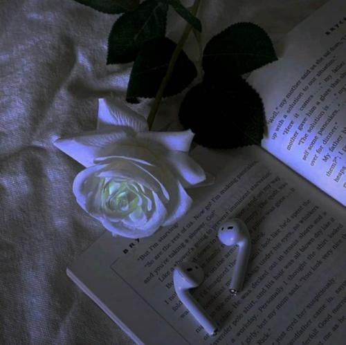  روزا میگذره با خاطراتت باختم منه ساده با صدای دختر اینستایی