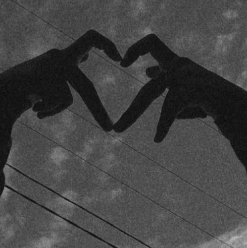  شهزاده ی بی عشق برده ای دیگر از یادم همچو افسانه ای آخر هوش مصنوعی