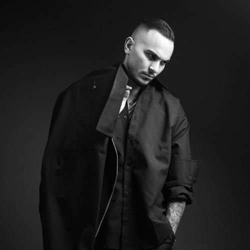 مهیار اگه میشه برو خونه یه هیولا تو خیابون