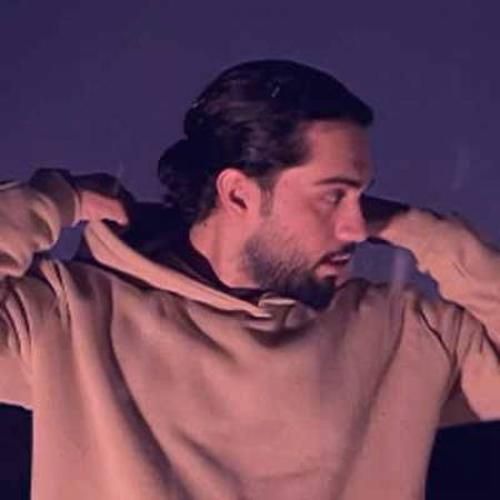 حامیم تو یه رویایی که نمیرسی به دستم