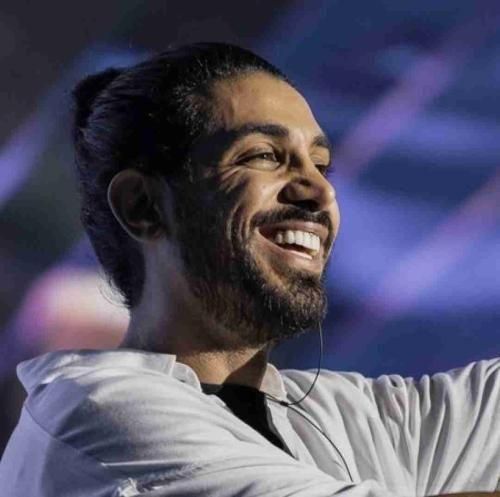 کسری زاهدی دوس دارم با تو خیس شم زیر بارونا