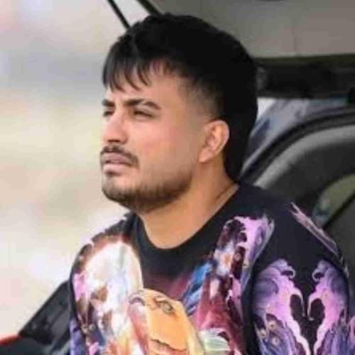 میلاد راستاد آخه تو مثل بچمی عاشقتم یعنی قلبمی