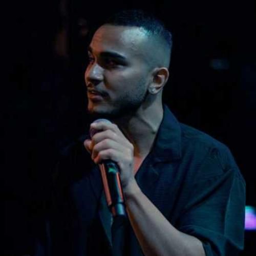 مهیار میزنم زیر گریه توی آینه زیر