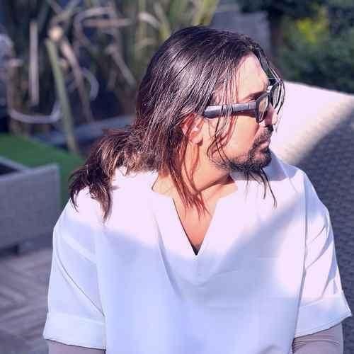 امیر عباس گلاب این قلب دیوونه فقط میتونه با تو تا ابد باشه