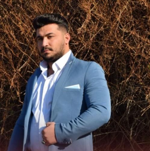 رضا کرمی تارا ﻣﻴﺨﻮام ﺑﺒﻴﻨﻢ ﺧﻮﺷﮕﻠﻜﻢ ﻓﻘﻄ ﺧﻮدﺗﻰ ﻧﻴﻤﻪ ﮔﻤﺸﺪم