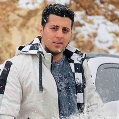 سبحان رستمی ﺧﺪام ﺑﻮد ﻣﺮﻳﺾ ﻛﻪ ﻣﻴﺸﺪم دوام ﺑﻮد