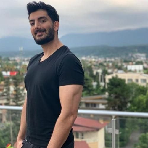 فرزاد فرزین ﻧﻤﻴﺸﻪ ﻛﻨﺪ اﺻﻠﺎ ازت دل
