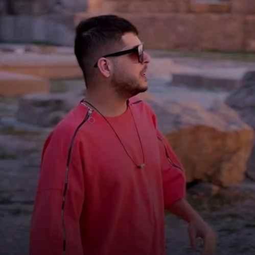 امیر چیتگر ابروی کمند داره چارقد بلند داره