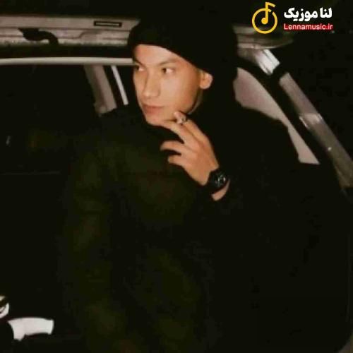 ابوم وطن کسی نمیشنوه صدایت