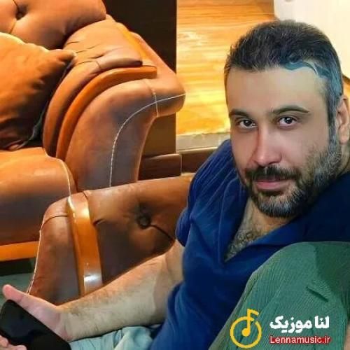 محسن چاوشی تو هم از روی من رد شو ولی این سایه سنگینه