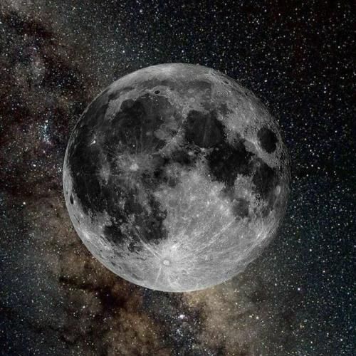 من از تو دورم و میدونم اینو نمیگیره کسی جاتو