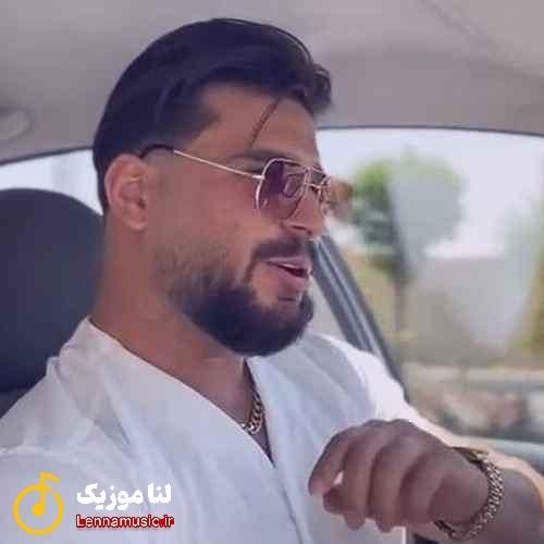 ریوان تویه این شهر شلوغ که پر آدمه من فقط یه نفرو دقیق یادمه