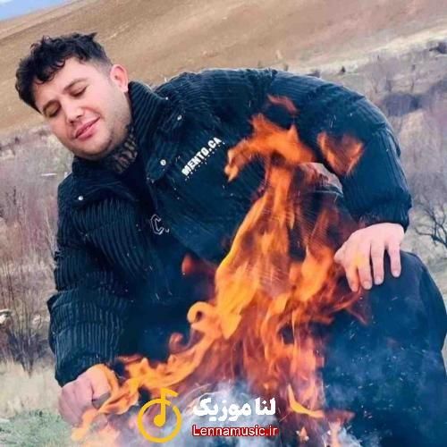 علی احمدیانی از بس