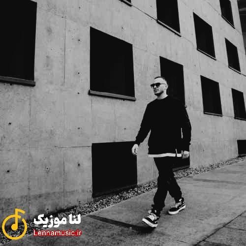 مهیار دارم کم کم میزنم قید همه چیو میخوام