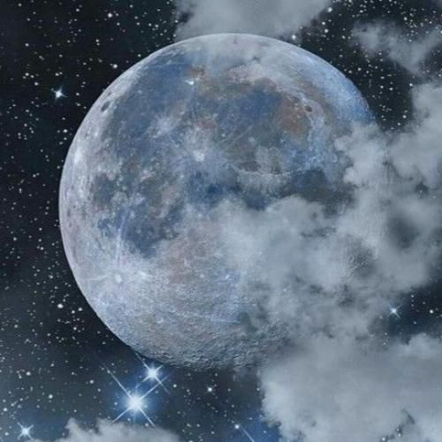 چشای تو دروازه های بهشتن اسمتو رو آسمون ابرا نوشتن