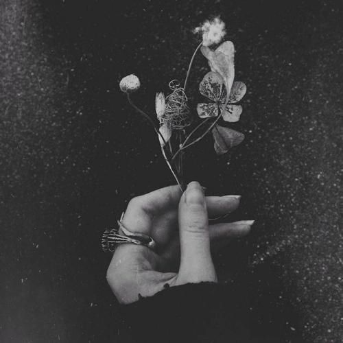 یه روزی میگذره منه تنهایی بدون تو به دلم یاده داده بودم