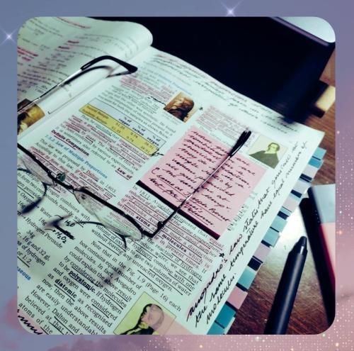  دیگه منم یادم نیست اکسم کیه نکسم کیه