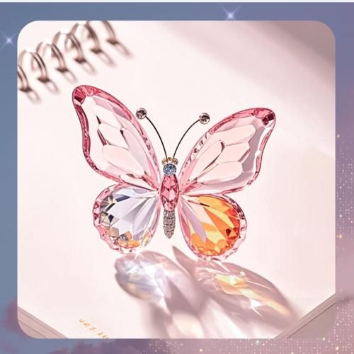 مثل یه روح تو اتاقتم میشینمو همیشه یه گوششمو